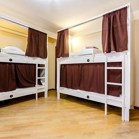Sun City Hostel 3 基輔 外观 照片