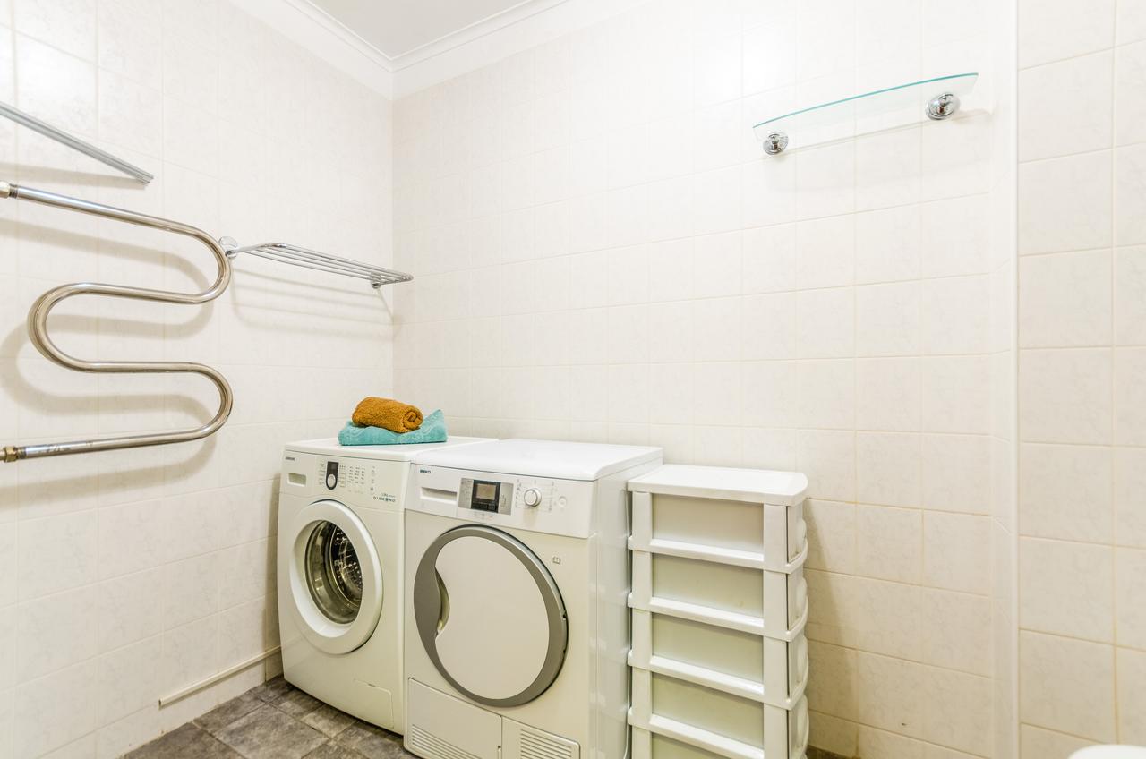 Sun City Hostel 3 基輔 外观 照片